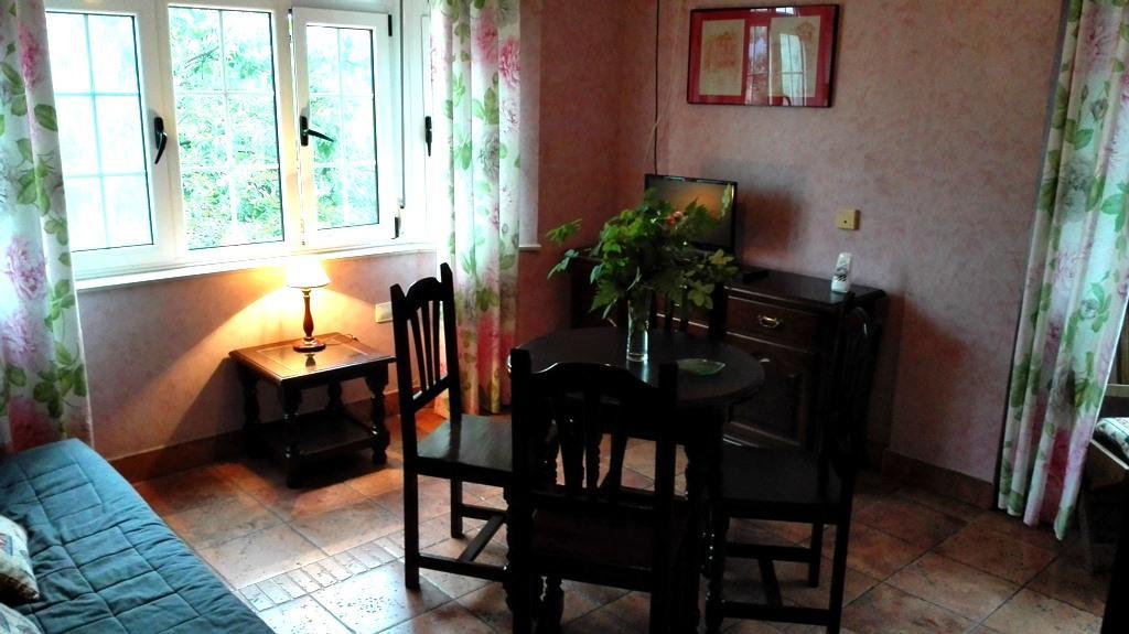 Apartamentos Los Balcones Tineo Eksteriør bilde